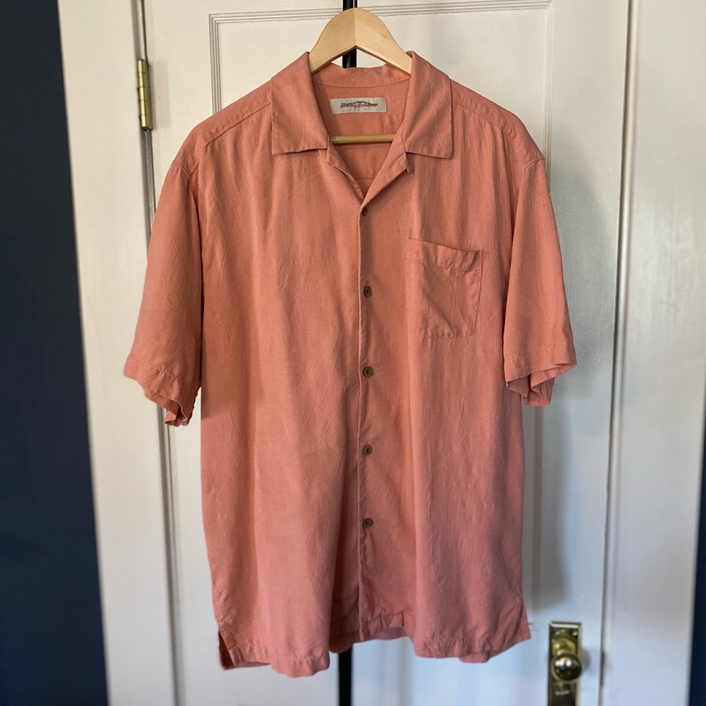Tommy Bahama Tropic Isles 100% Silk Textured Camp Shirt, Mango, Size Medium